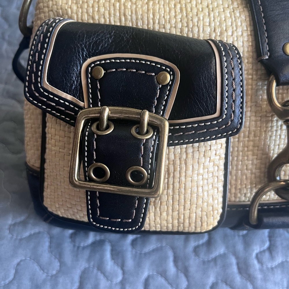 Coach legacy Leather and Straw Shoulder Bag - Picture 12 of 16